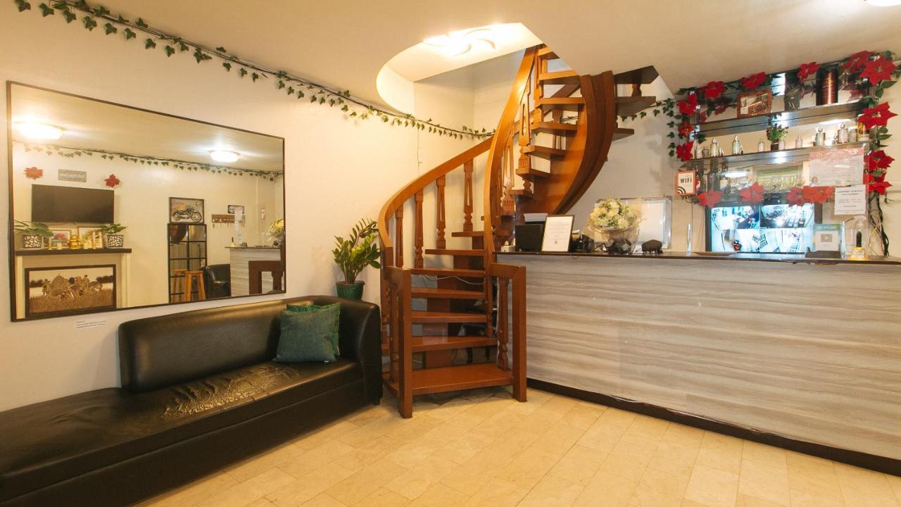 Nearest Hostel Pasay City By Reddoorz Ngoại thất bức ảnh