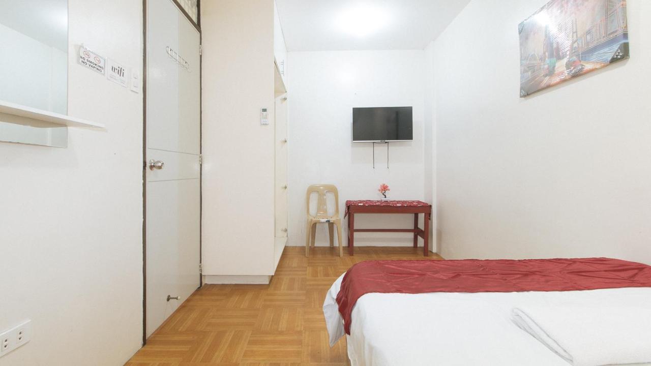 Nearest Hostel Pasay City By Reddoorz Ngoại thất bức ảnh